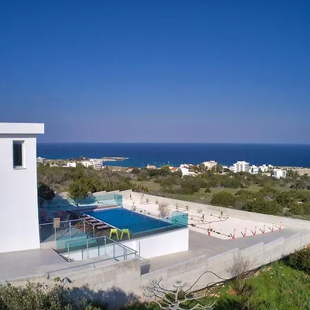 Kono Provoles - Luxury 4 Bedroom With Stunning Panoramic Sea Views Villa